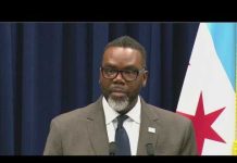 Mayor Turns Cops AGAINST ICE - Issues Direct Order