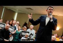 Talarico unveils economic plan focused on tax credits, wages and housing
