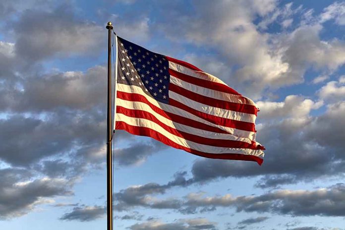 Honoring the US Flag Code