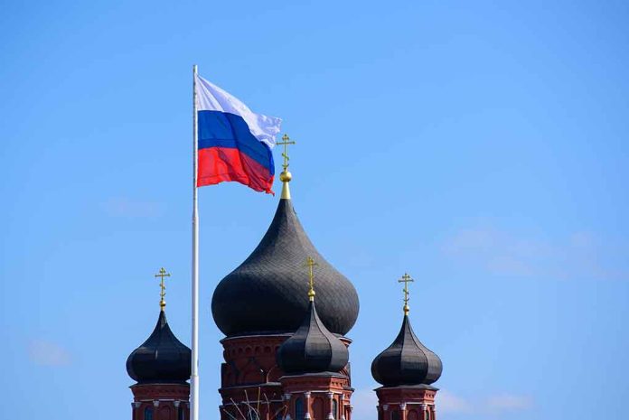 753321622 featured image Russian flag next to church domes