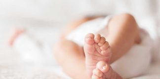 baby feet